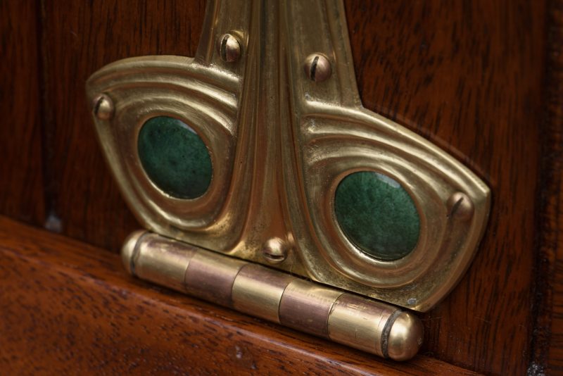 Gustave Serrurier-Bovy <span>secrétaire à abattant </span>